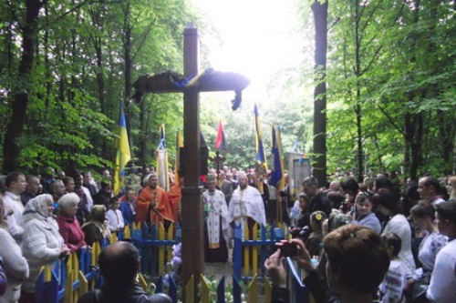 На Тернопільщині панахидою вшанували героїв УПА.(ФОТО)